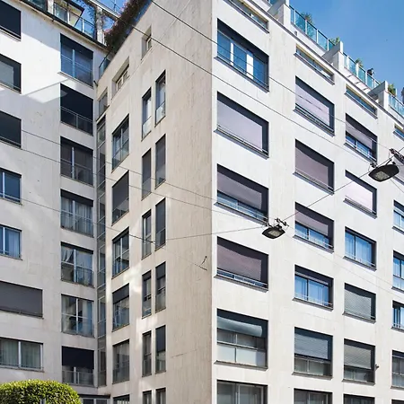Apartment Domusmi Porta Nuova 52 Milan